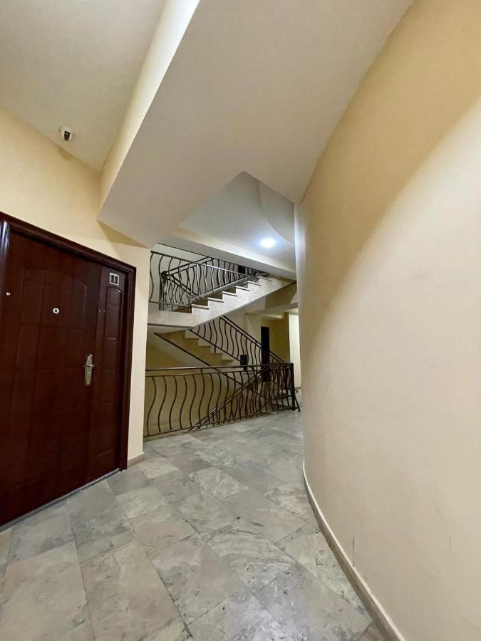 Armenak Apartment No 8, Abovyan Street 耶烈万 外观 照片
